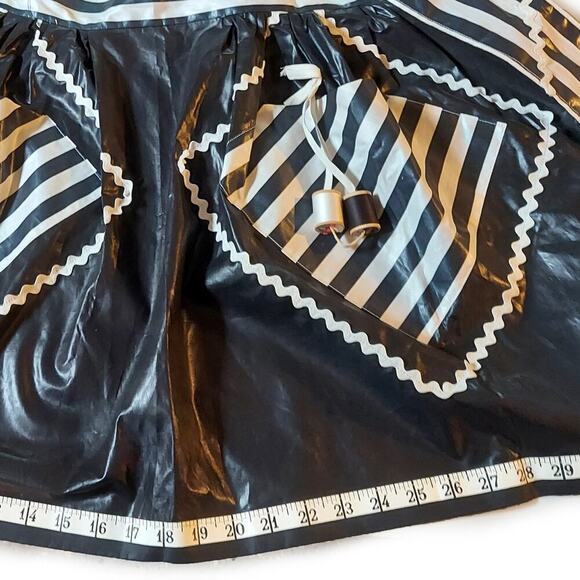 Black White Stripe Apron Glazed Chintz w Sewing Theme Goth Homemaker - Hey Viv - Picture 8 of 9